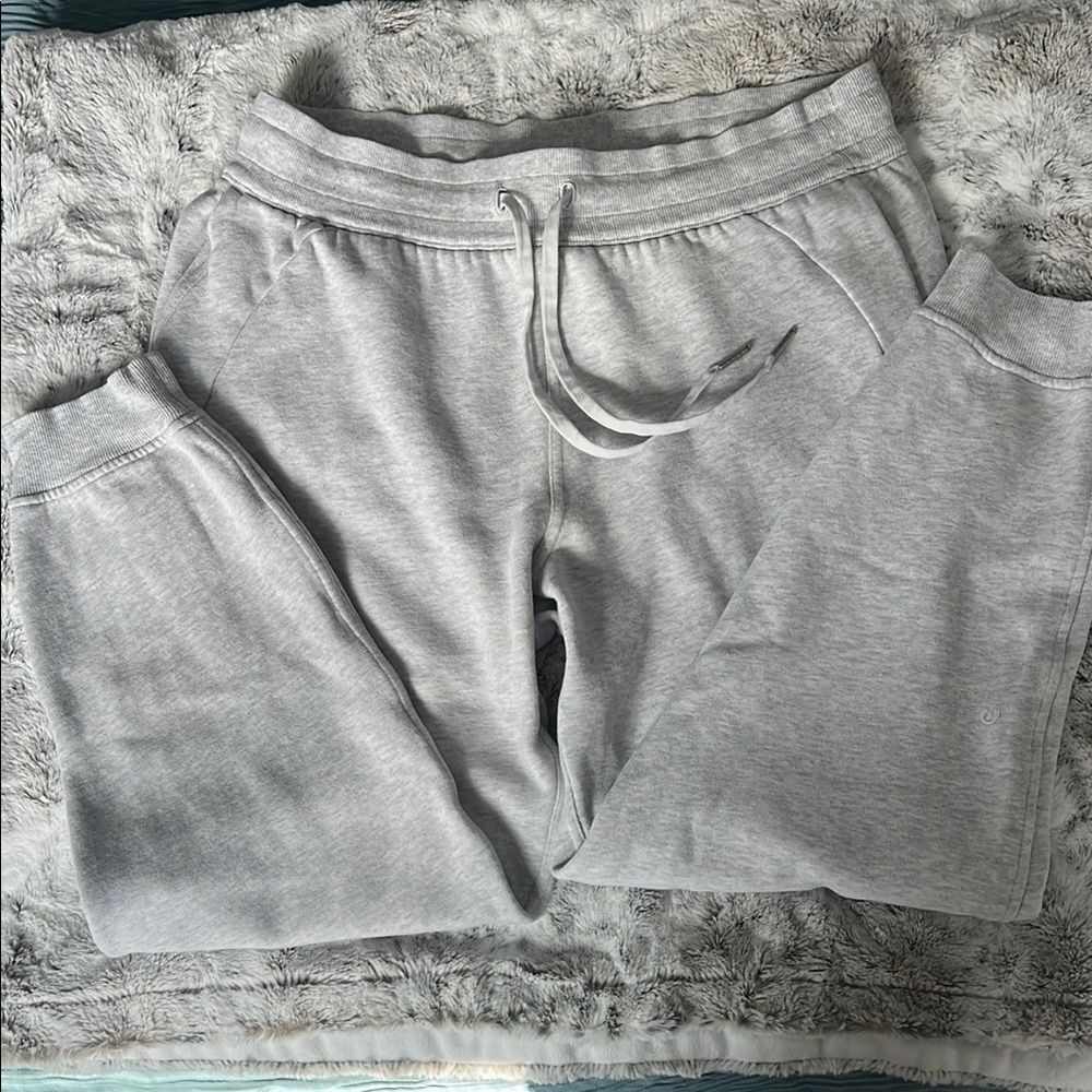 Women’s lululemon Gray joggers